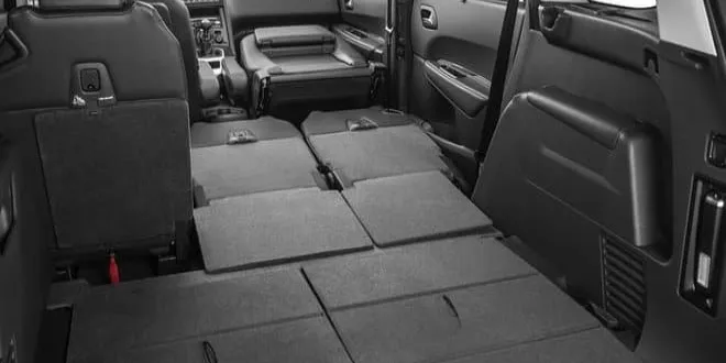 2015 Model Peugeot 5008