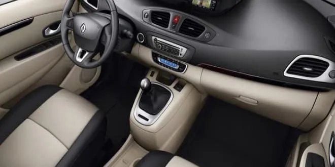 2012 Model Renault Scenic