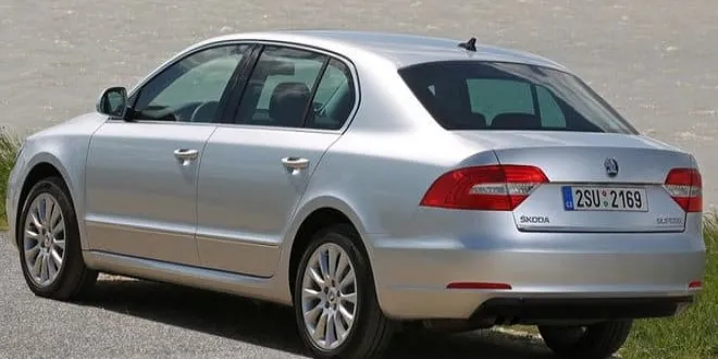 2013 Model Skoda Superb