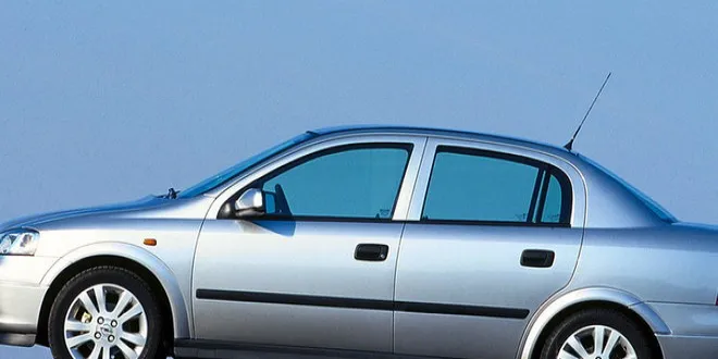 2003 Model Sedan 1.4 Club