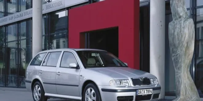 2004 Model Combi 1.6 Elegance Otomatik