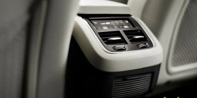 2019 Model 2.0 T8 Momentum